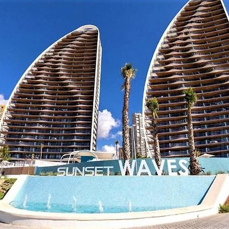 Apartamentos Sunset Waves By Sonneil Rentals Benidorm Exterior photo